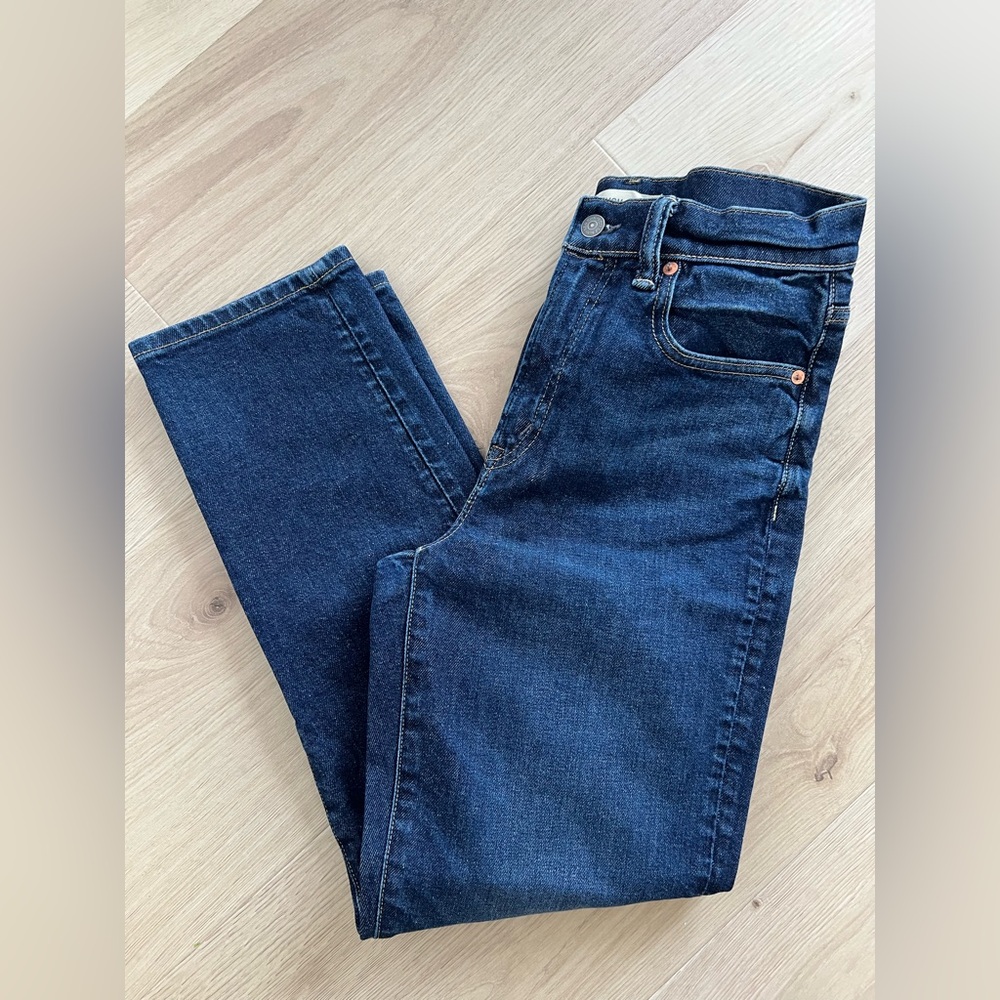AE77 mom jeans